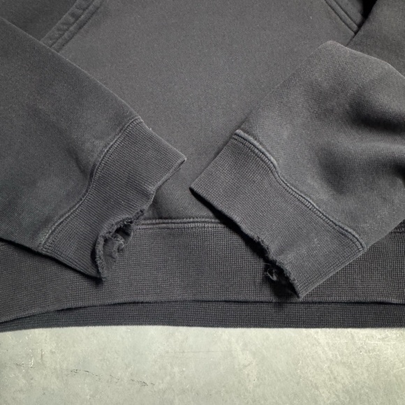 Nike Black Hoodie with Subtle Logo - Picture 6 of 6